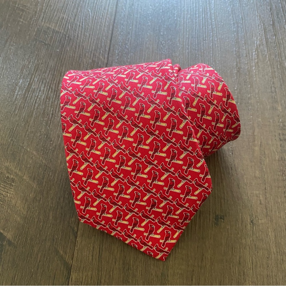 Vineyard Vines Custom Collection St Louis Cardinals Baseball MLB Men Necktie STL